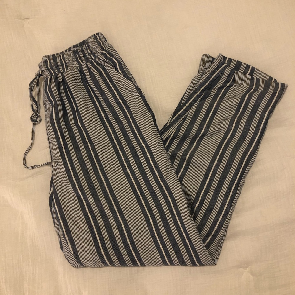 American eagle flowy pants!
